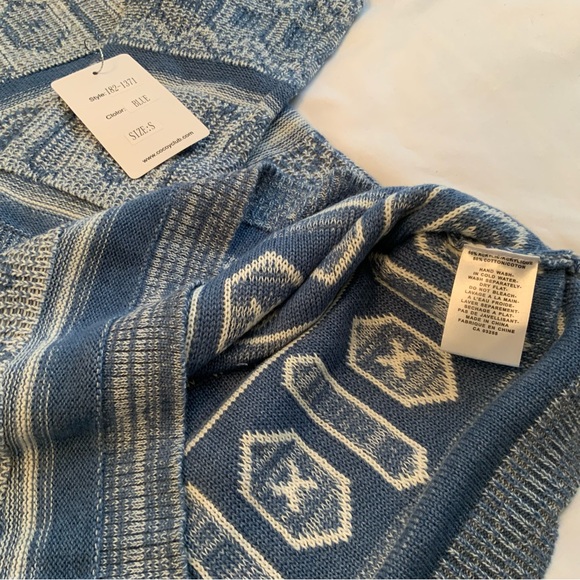 Coco Y Club Women’s Turtle Neck Sweater Blue Size S - Picture 7 of 7